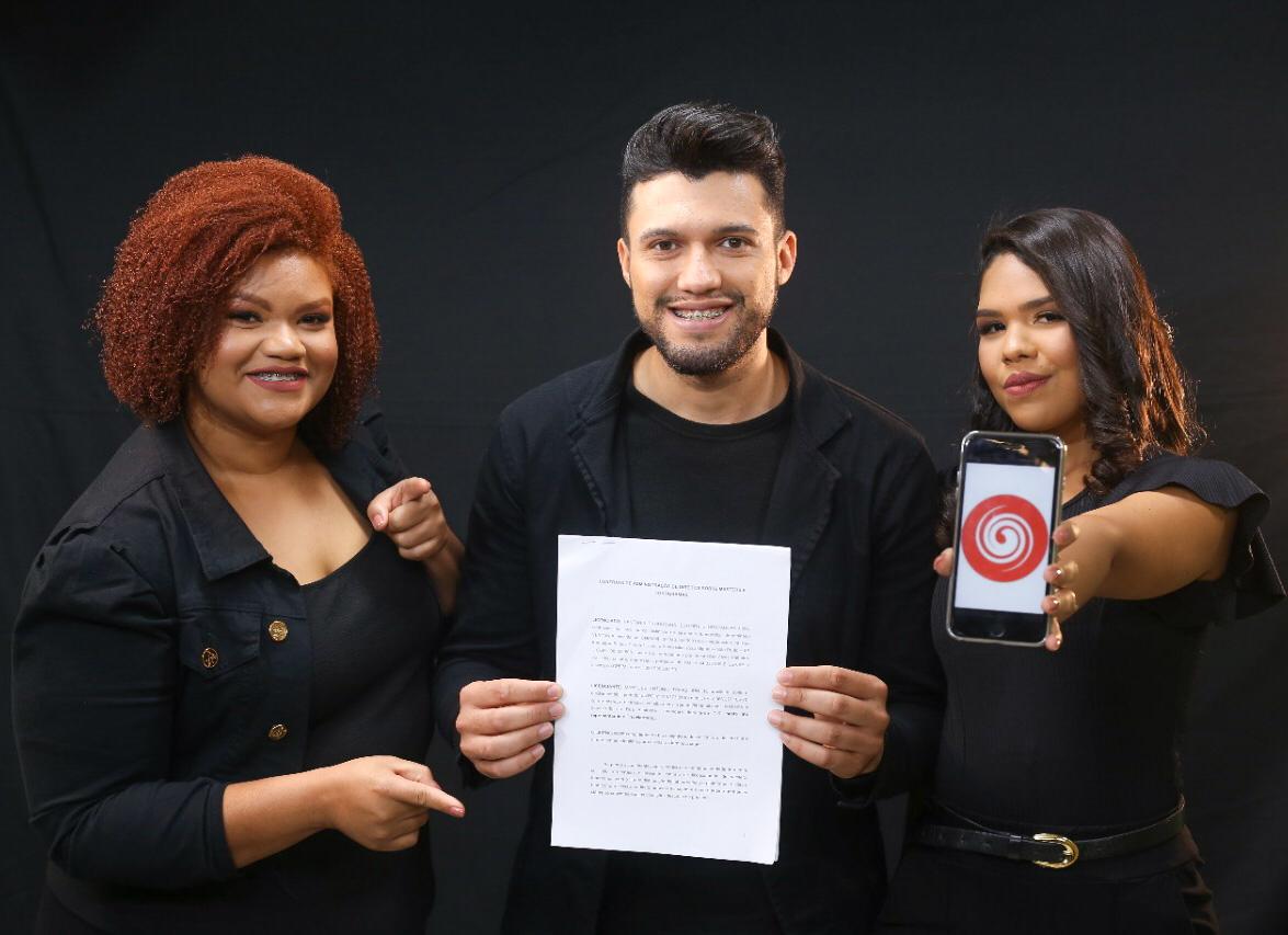 Vocal Harmony trio assina contrato com o selo ventania