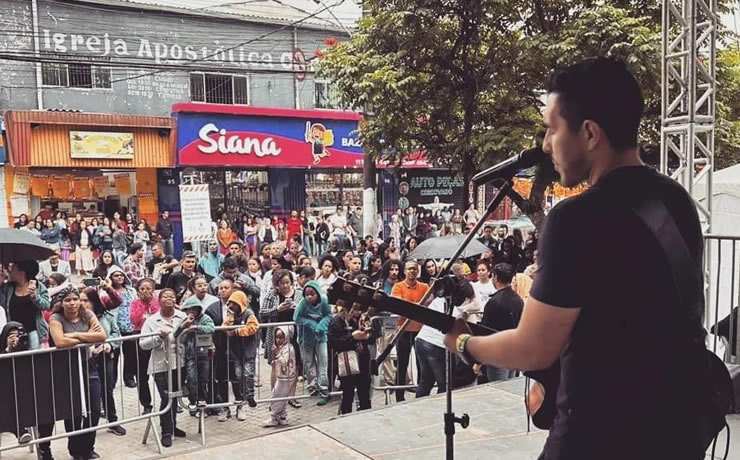 Ejonh convoca jovens para oração pelo Brasil no evento Som da Liberdade