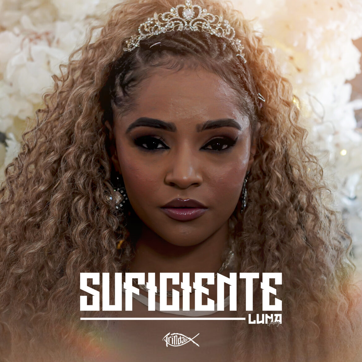 Rapper Luna Garcez Lança Nova Música “Suficiente”, Retratando a Transformação de Deus em uma Vida Marcada por Cicatrizes