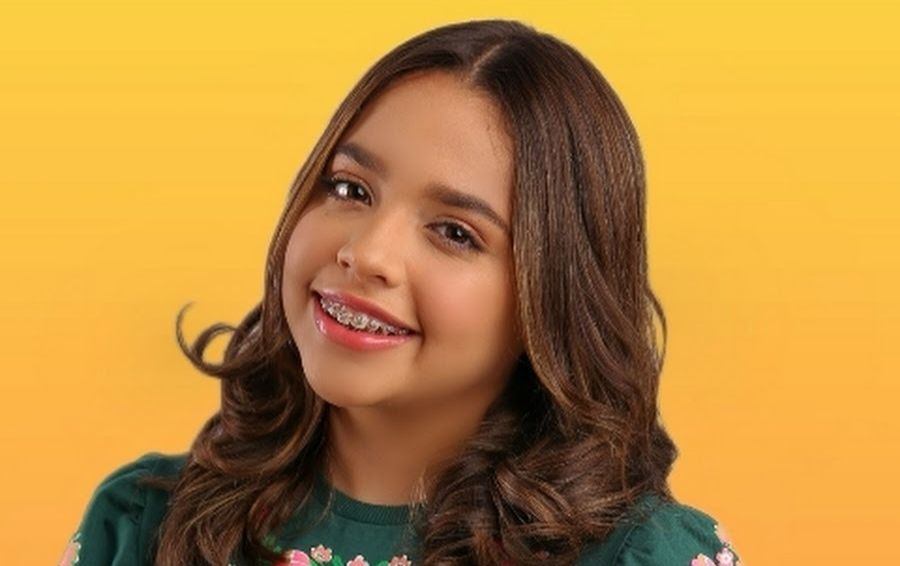 Rayne Almeida, a princesinha do Brasil, lança seu primeiro single pela Maximus Records – Parabéns!