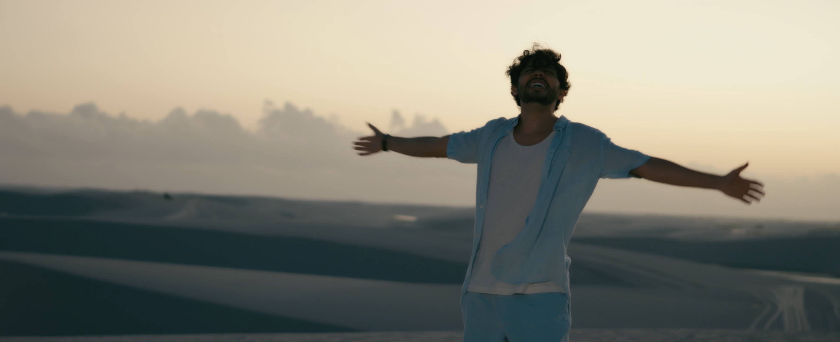 Gleydson Leandro Lança Versão em Português de”Desesperado” de Evan Craft com uma Nova Abordagem Pop e Reggaeton
