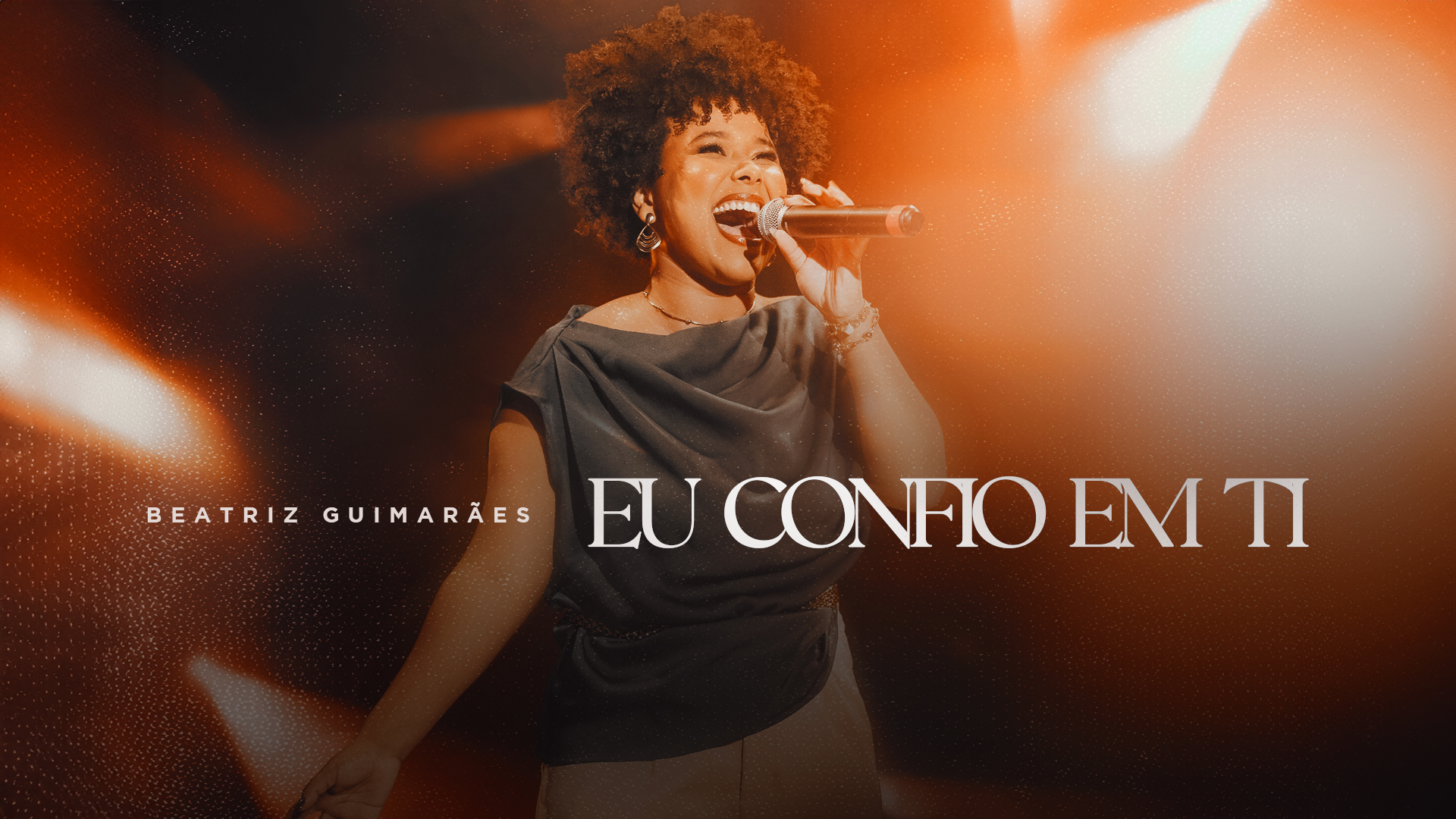 Beatriz Guimarães interpreta com o coração o belo single “Confio em Ti”