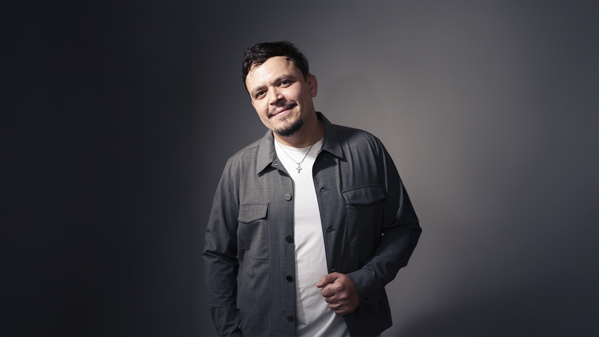 Dadai lança o single “Exemplo Vivo” com produção musical internacional