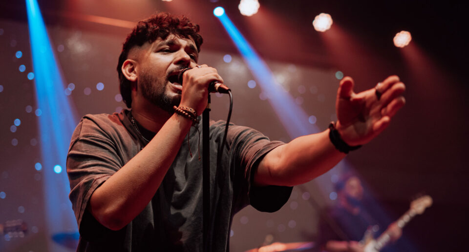 Gabriel Bulian canta “Todas As Coisas”, terceiro single do projeto “Sessions”