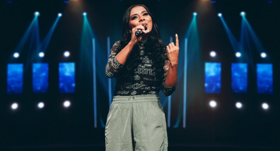 Duda Santos em “Uma Nova História”, mais um single com sua tocante interpretação