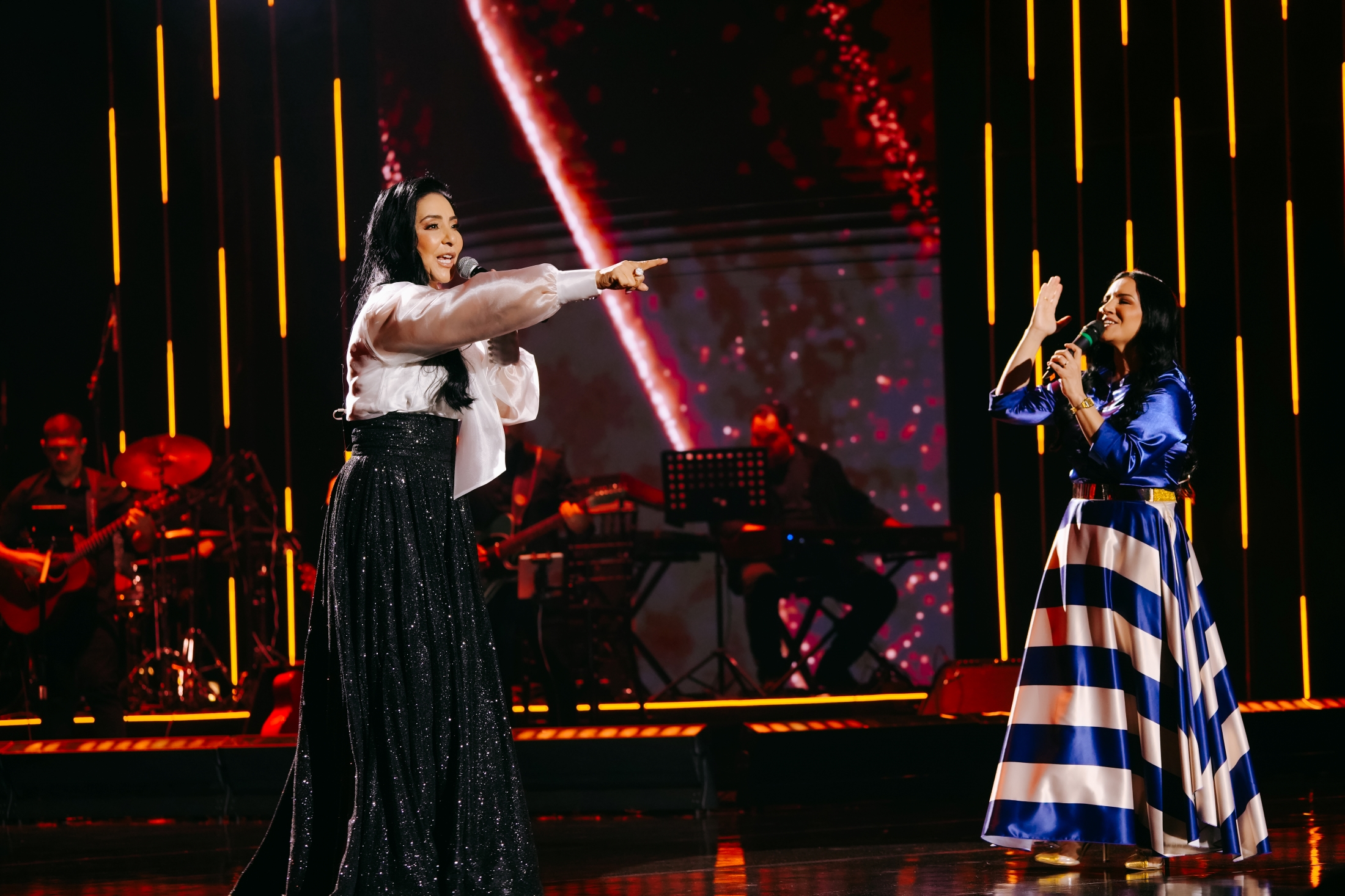 Mais de 30 anos depois, Mara Lima relança o sucesso “Unção Divina” com a participação de Giselli Cristina
