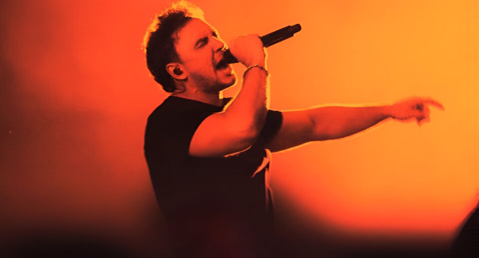 Theo Rubia lança o álbum “Maranata – AO VIVO”, gravado em Vila Velha (ES)