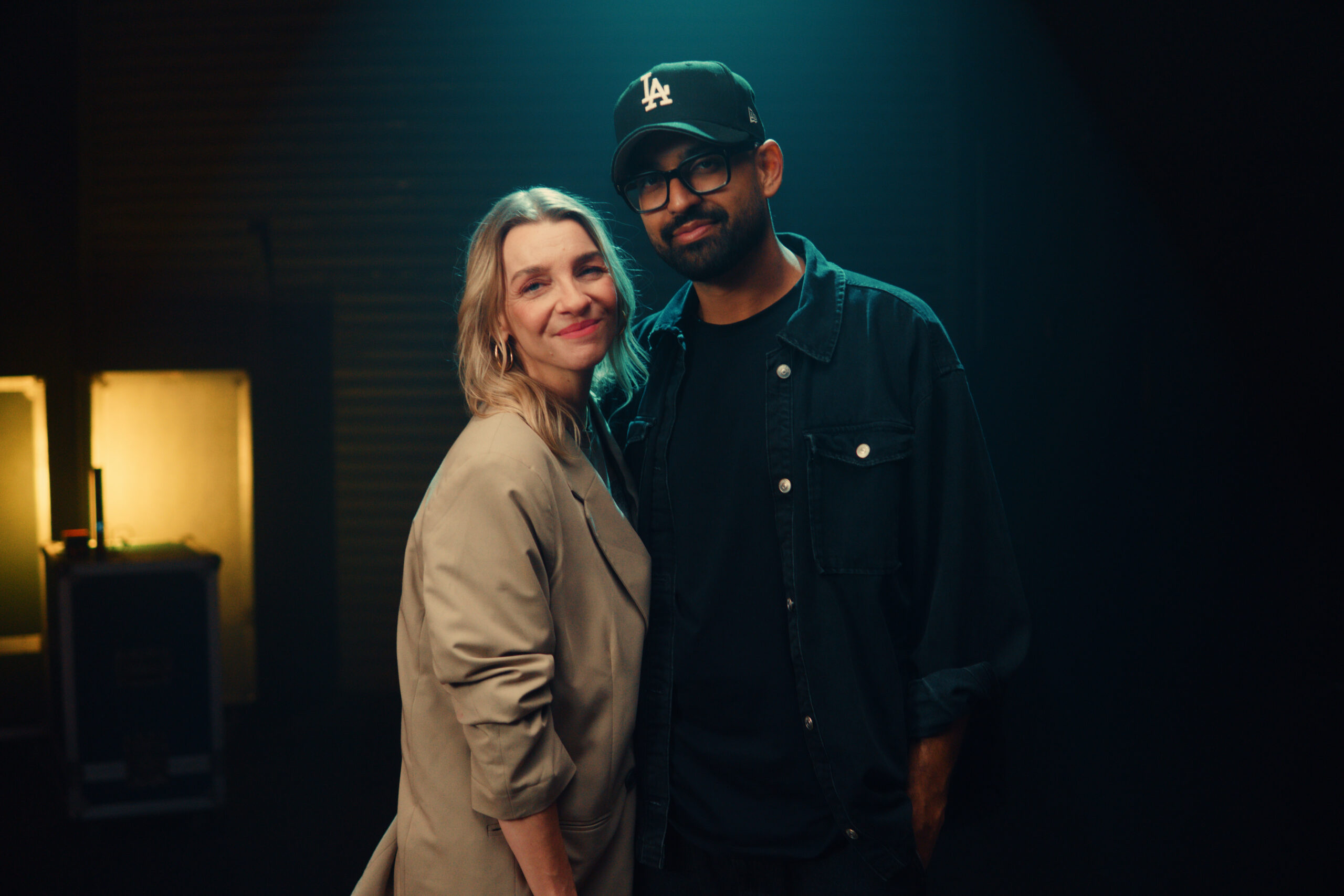 Lucas e Evelyn lançam a canção “Que Nome É Esse”, um Nome sobre todo nome
