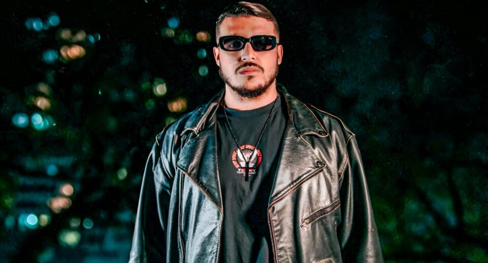 Maia Flow lança seu primeiro álbum, “Exemplos”, pela Trindade Records