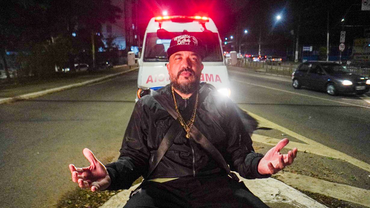 Verdades Ocultas: Mano Reco retorna com single impactante e reflexivo