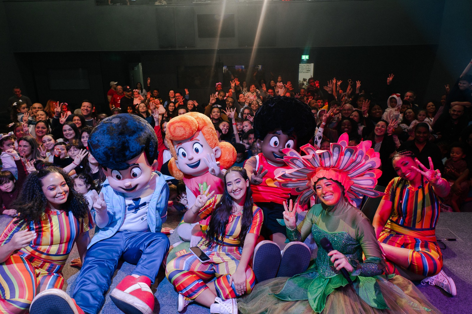 3 Palavrinhas realiza sua primeira turnê na Europa e celebra jornadas inesquecíveis com famílias cristãs
