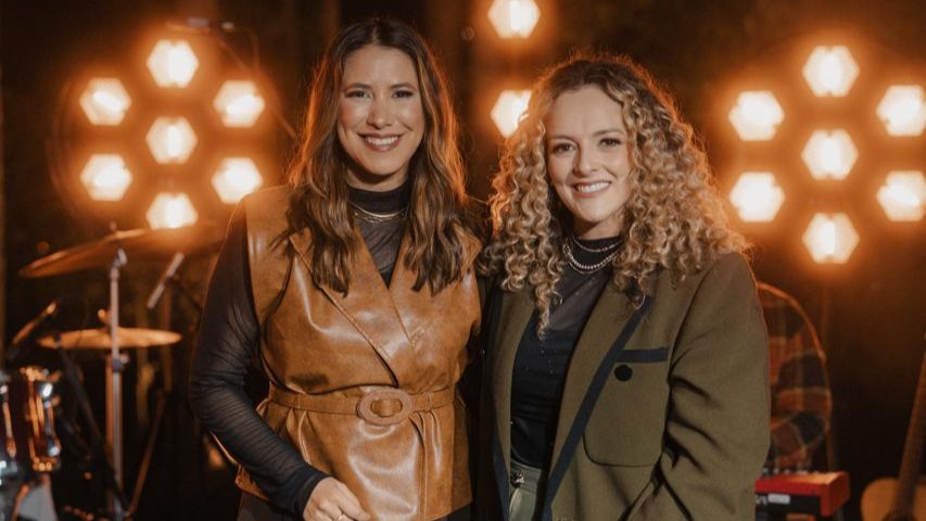 Ana Nóbrega lança o álbum “Não Há Outro Lugar” e apresenta feat com Gabi Sampaio