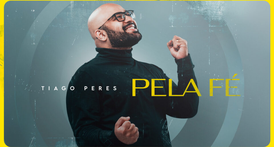 Tiago Peres presenteia o público com a canção “Pela Fé”, a força de confiar em Deus
