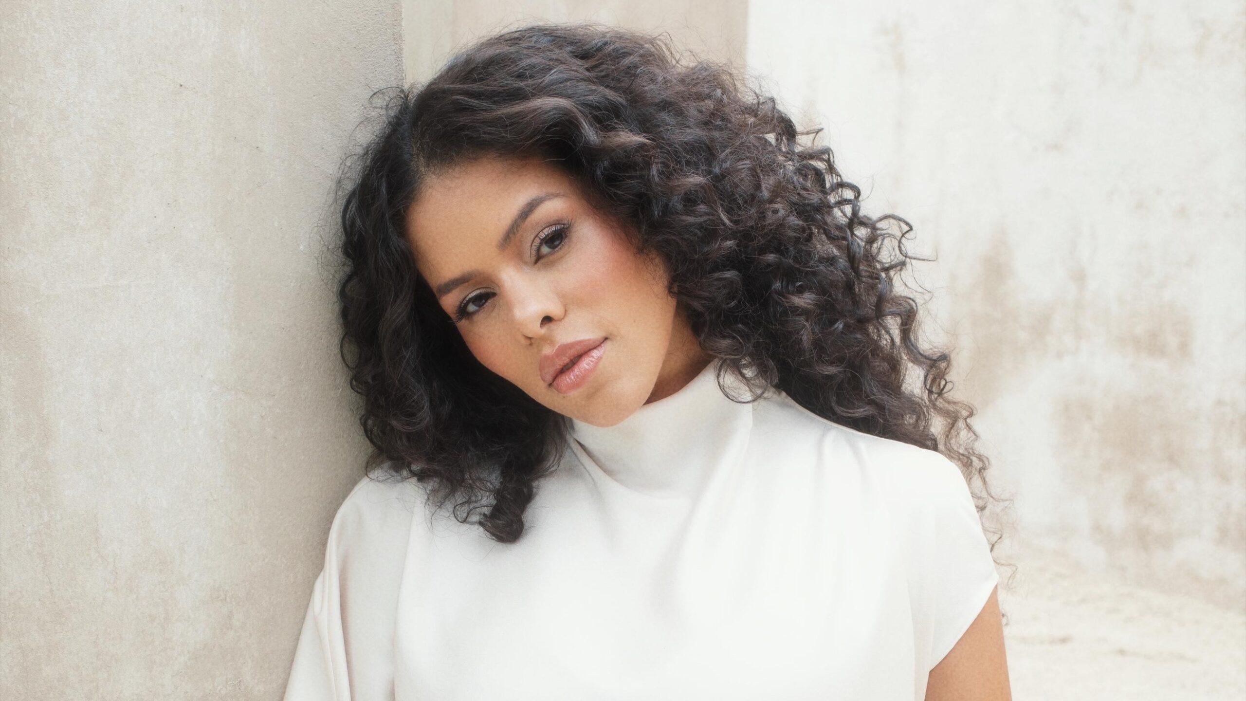 Rayza transforma ataque de hater em música e lança a impactante “Natureza de Adão”