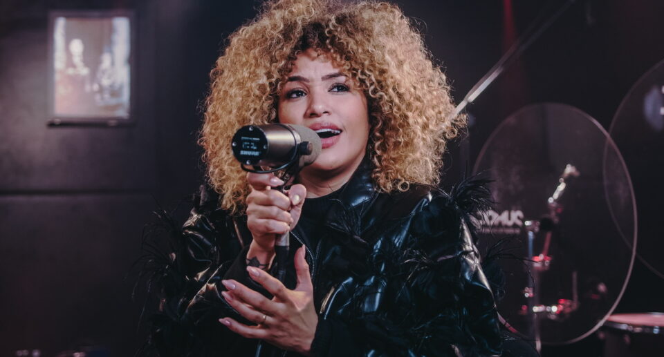 Leidy Murilho lança seu novo single e clipe, “Sopra Espírito”, uma releitura da cantora Ludmilla Ferber