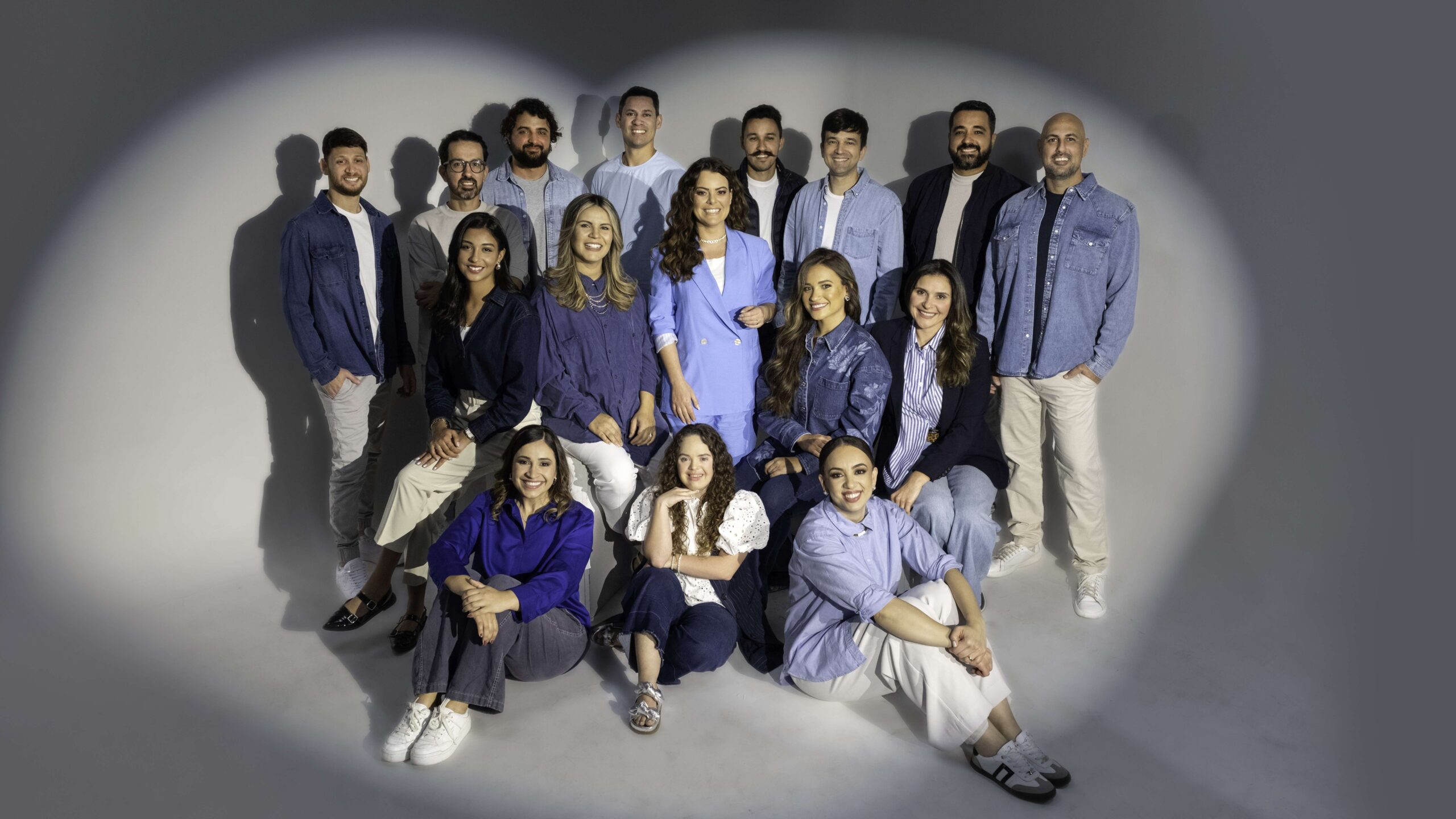Com Ana Paula Valadão, DT Worship lança seu primeiro álbum “De Nós Se Lembrará”