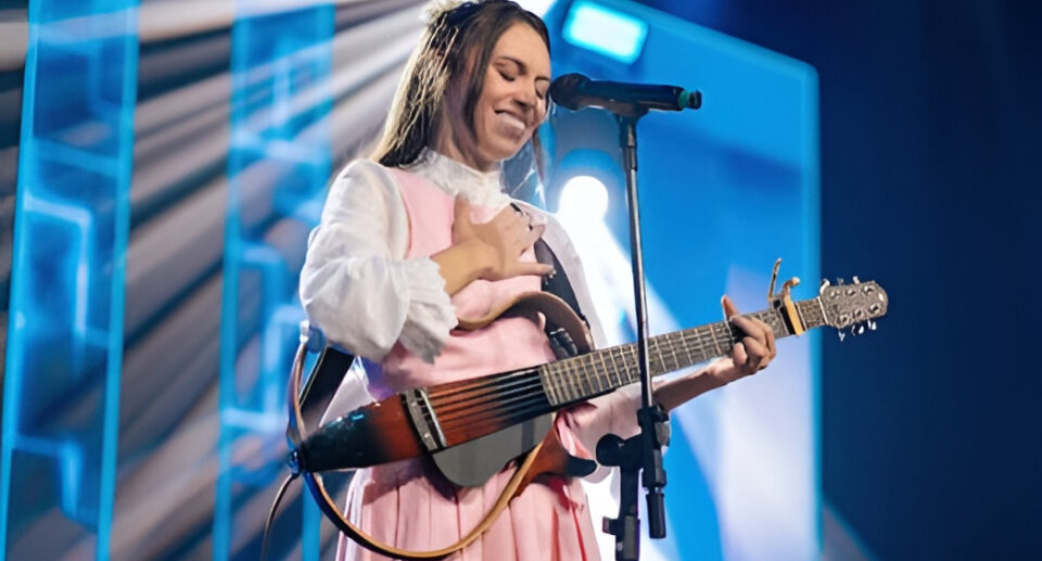 Anna Clara Rocha assina gestão de agendas com a Agência Canto da Ovelha e inicia nova fase em sua carreira