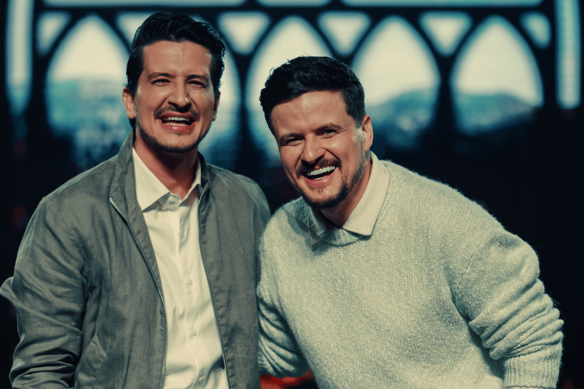 André e Felipe lançam “Foi Por Mim”, canção sobre o sacrifício e a redenção de Cristo