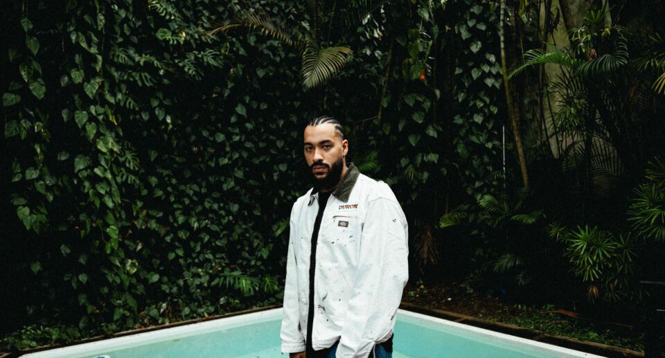 Indicado ao Grammy Latino, rapper filósofo Asaph quebra hiato de dois anos com o single “Céu”