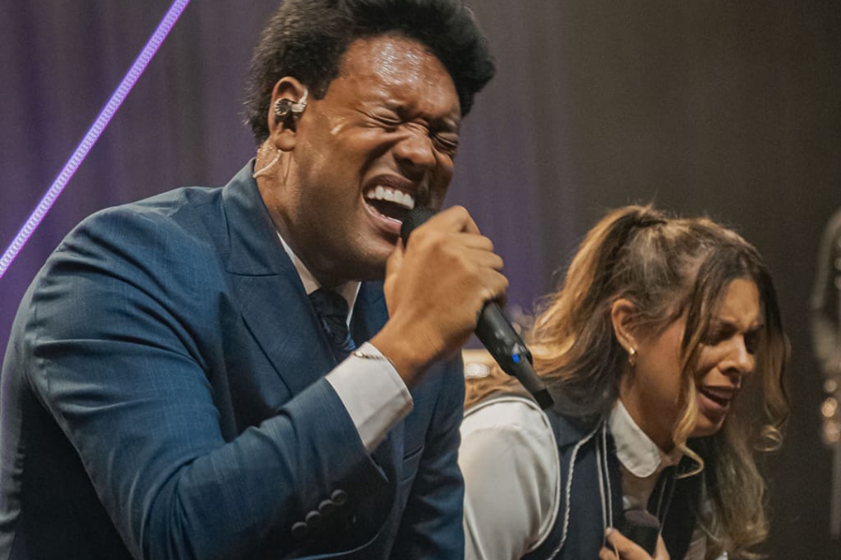 Com testemunho de livramento, Alison e Vitória lançam a emocionante canção “Não Toca”