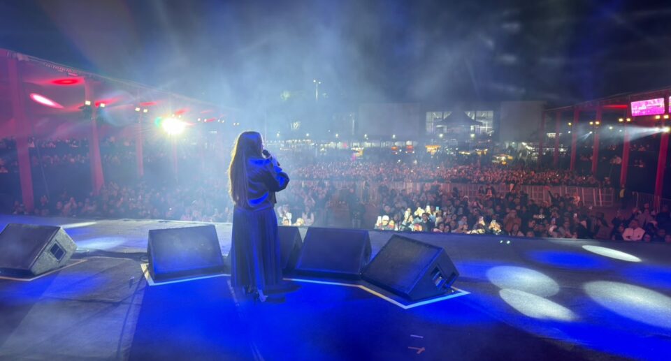 Orquídea Fest Poá 2026 reúne grande público e recebe Sarah Farias e Eyshila na abertura
